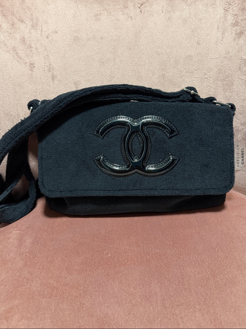 GWP Chanel Black On Black Logo Crossbody Bag - Picture 9 of 9